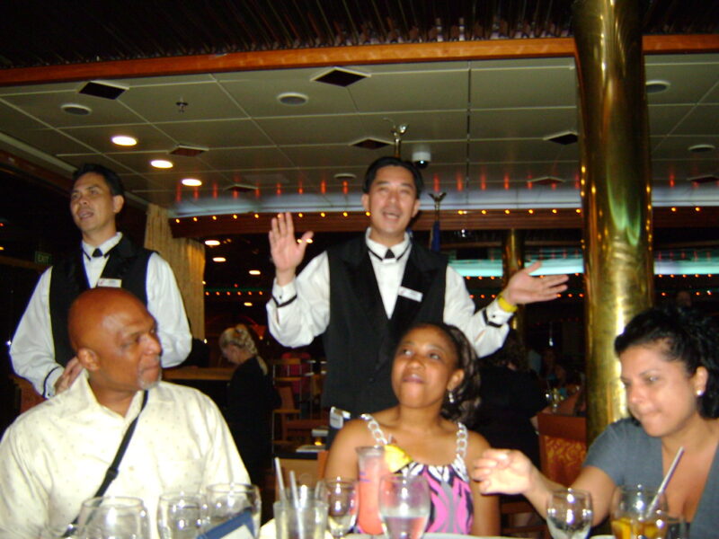 dinner on cruise ship over 40s